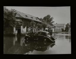 1939 Budapest, belvíz Kispesten, Korschelt Miklós (1900-1982) budapesti festő- és fotóművész hagyatékából 1 db NEGATÍV, 2,8x4 cm