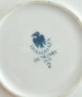 Hollóházi Jurcsák László által tervezett bonbonniere. Jelzett, hibátlan. d: 13 cm