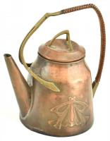 Antik Carl Deffner szecessziós réz teáskanna. Jelzett. Erősen sérült. m: 22 cm