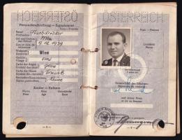 1957, 1966 Republik Österreich 2 db fényképes útlevél / Austrian passport