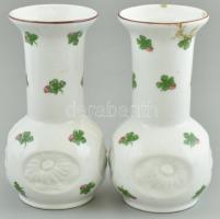 Zsolnay lóhere mintás porcelán váza, matricás porcelán, jelzett, 1920 körül, sérült m: 14 cm