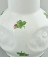 Zsolnay lóhere mintás porcelán váza, matricás porcelán, jelzett, 1920 körül, sérült m: 14 cm