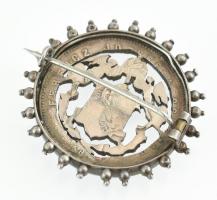 Ezüst(Ag) címeres kitűző, jelzés nélkül, d: 3,8 cm, bruttó: 13 g