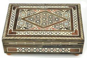 Közel-Keleti mozaik intarziás fa doboz, zenél, 18x12x6 cm