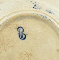 2 db fajansz kis tányér, apró kopásokkal, részben jelzett, d: 17 cm