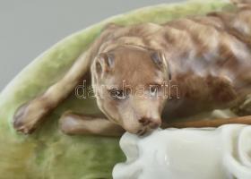 Zsolnay juhász és kutyája, kézzel festett, jelzett, hibátlan, m:22 cm