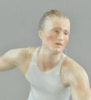 Herendi Diszkoszvető, kézzel festett, jelzett, kopott, m: 25 cm