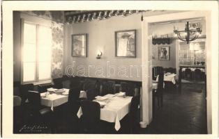 1941 Kolozsvár, Cluj; Bagolyvár étterem, belső. Fotofilm kiadása / restaurant, interior