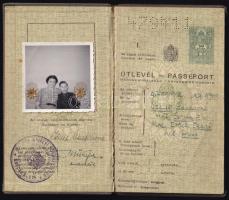1943 Magyar Királyság által kiállított fényképes útlevél / Hungarian passport