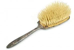 Ezüst (Ag.) hajkefe, ruhakefe, jelzett, jó állapotban, h:24 cm, bruttó:105 g