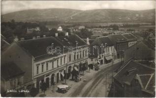 Siklós, látkép, utca, piac, gyógyszertár, takarékpénztár, Spitzer, Beftan Antal, Sebők Ferenc és Bárány Sándor és társa üzlete. Özv. Böbl Nándorné és fia kiadása (EK)