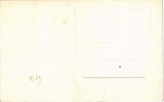 Beregszász, Beregovo, Berehove; Grand Hotel Nagyszálloda és kávéház, Dobos parfüméria, Weisz Sándor,...