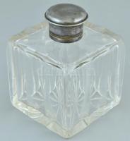 Art Deco likőrös palack, ezüstözött csavaros kupakkal, hámozott üveg, 1920 körül. m: 12, d: 9x9 cm, kopott.