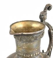 Antik ezüstözött ón boros kanna, vésett felirattal, kopott, m: 29 cm