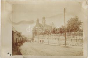 Lőcse, Levoca; utca, Régi gimnáziumi templom és minorita kolostor / street view, church and monastery. photo (fl)