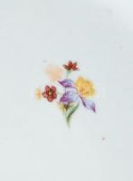 6+6 db Zsolnay lapos és leveses tányér. Matricás, jelzett, kis kopásokkal. d: 24 cm