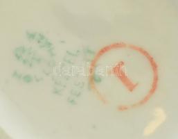 Hollóházi porcelán hegedűs kisfiú, kézzel festett, jelzett, hibátlan , m: 14,5 cm