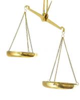 Ékszermérleg fa dobozban, 23x13x3cm