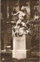 Budapest V. Szabadság tér, Irredenta szobor: Nyugat