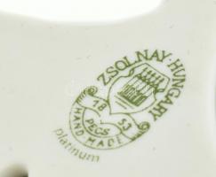 Zsolnay ezüst és fehér mázas porcelán nyaklánc medál, szövet láncon. Jelzett, hibátlan, eredeti dobo...