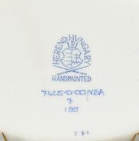 Herendi virágmintás kis áttört kosárka, kézzel festett, jelzett, nagyon apró kopásnyomokkal, 8,5×6×3...