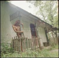 Színes epizódok az aktfotózás szép korszakából, eltérő időpontokban készült akt felvételek, Menesdor...