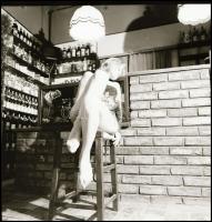 Éppen hogy csak és néha alig-alig, eltérő időpontokban készült akt felvételek, Menesdorfer Lajos (19...