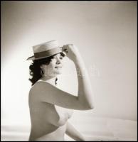 Otthon a legjobb, eltérő időpontokban készült akt felvételek, Menesdorfer Lajos (1941-2005) budapest...