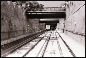 1986 Budapest, a budai sikló átadás előtt és után, 76 db vintage NEGATÍV, 24x36 mm