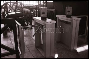 1986 Budapest, a budai sikló átadás előtt és után, 76 db vintage NEGATÍV, 24x36 mm