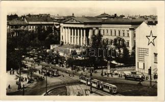 Budapest VIII. Nemzeti Múzeum, villamos, autóbusz. Képzőművészeti Alap Kiadóvállalat (EK)