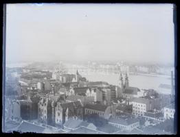 cca 1930 Budapest, kilátás a budai oldalra, távolban a Margit hídra, üvegnegatív, 9×11,5 cm