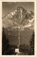 Tátra, Magas-Tátra, Vysoké Tatry; Lomnici-csúcs / Lomnicky stít / mountain peak (képeslapfüzetből / from postcard booklet) (fa)