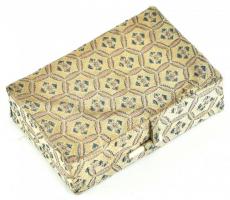 Ásvány lapra csiszolva, jelzett, dobozban. 10x6x1,5cm