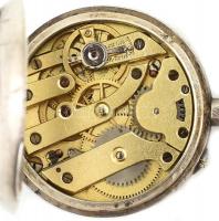 Ezüst (Ag) női zsebóra. Nem müködik. Eredeti dobozával, szép számlappal. d: 26 mm