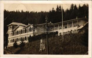 Stószfürdő, Stoósz-fürdő, Kúpele Stós; Villa Tatra / villa (EB)