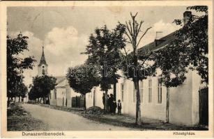 1940 Dunaszentbenedek (Kalocsa), utca, községháza, templom. Tumpek fényképész kiadása