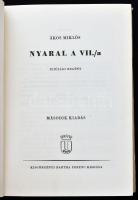 Ákos Miklós: Nyaral a VII./a. Ifjúsági regény. Bp.,[1942], Unio Kisgörgényi Bartha Ferenc. Janovits ...