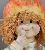 2 db bohóc figura, festett porcelán/kerámia fejjel, m: 16 cm + kislány almával, kerámia testtel, sza...