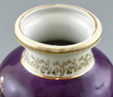 Mitológia jelenetes porcelán váza, jelzett, kopott, m: 20cm