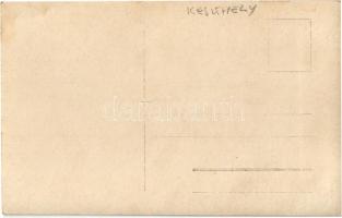 Keszthely, szobor a parkban, kislányok és hölgy. photo