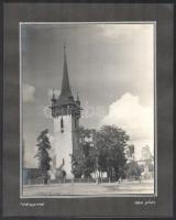 1940 Fehérgyarmat és Bánffyhunyad, templomok, 2 db kartonra ragasztott fotó, 23×17,5 cm