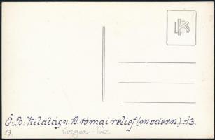 cca 1930 Budapest, az Óbudai Kilátás utca 10. sz., üvegesműhelyként is működő ház kapubejárata felet...