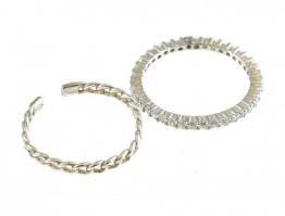 Ezüst(Ag) gyűrű, 2 db, jelzett, méret: 54, bruttó: 2,33 g