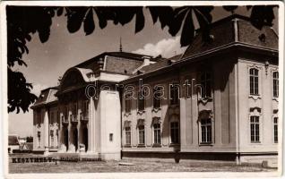 Keszthely, Balatoni múzeum. photo