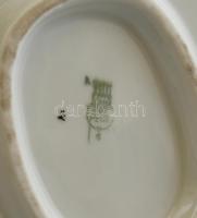 Zsolnay juhász és kutyája, kézzel festett, jelzett, hibátlan, m:22 cm