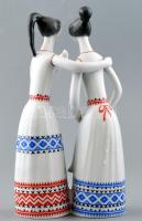 Hollóházi pletykálkodók, kézzel festett, jelzett, hibátlan, m:22 cm