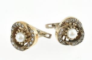 Aranyozott ezüst(Ag) gyöngyös ékszerszett, jelzett, gyűrű, nyaklánc, fülbevalópár, bruttó: 19,61 g