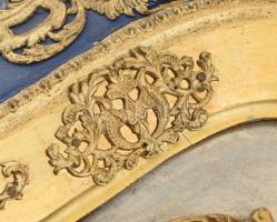 Biedermeier keretóra, aranyozott hársfa keret, negyedütős szerkezettel, kopott, sérült, javításra sz...