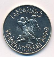 1988. 100Ft Cu-Ni-Zn "Labdarúgó Világbajnokság 1990 - Két játékos" T:1 Adamo EM105